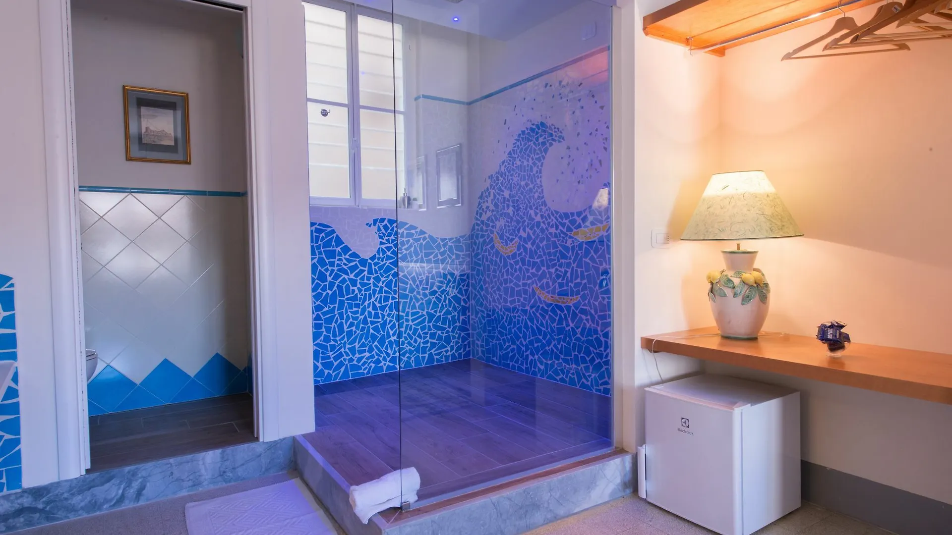 Paravia Suite Floransa Konukevi