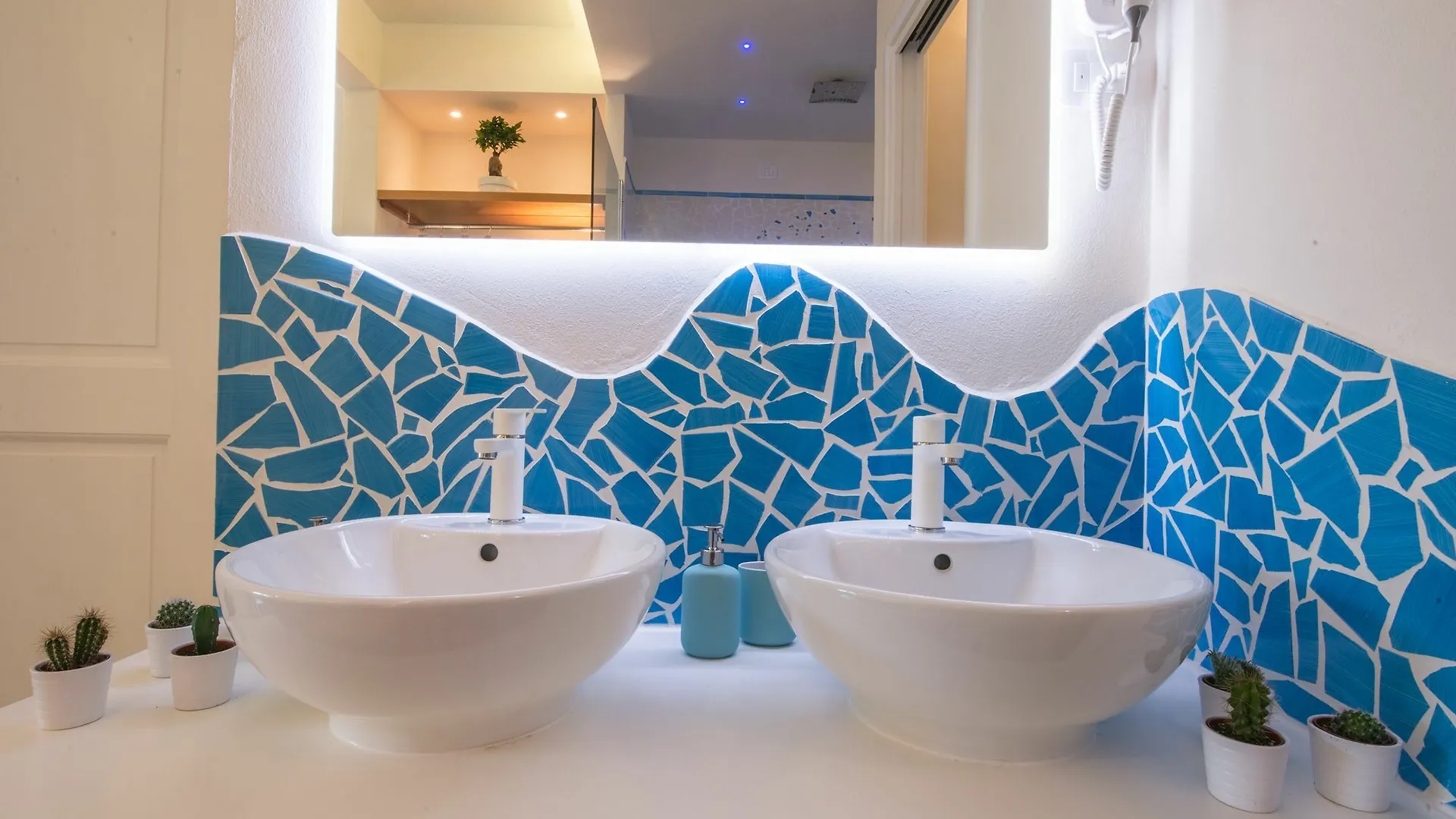 *** Konukevi Paravia Suite Floransa İtalya