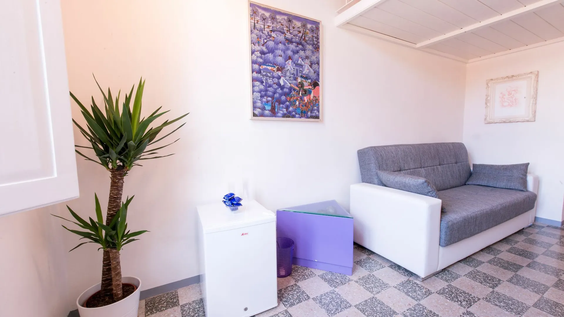 Konukevi Paravia Suite Floransa