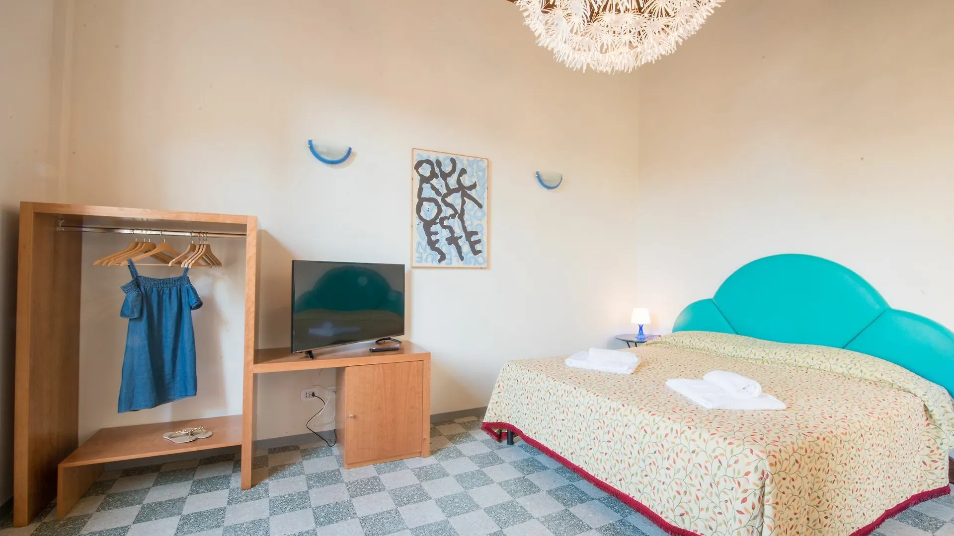 Paravia Suite Floransa Konukevi